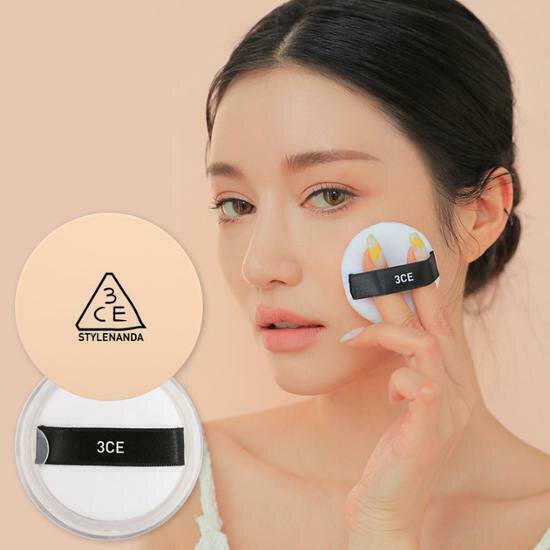 Smooth and Weightless Application with 3CE Loose Powder