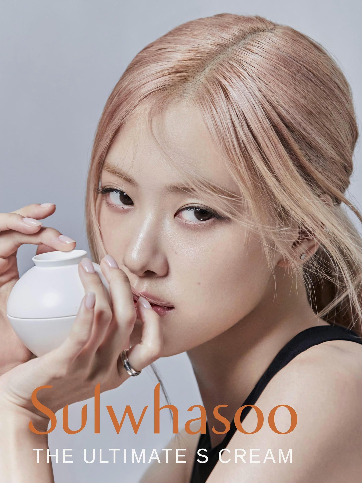 Sulwhasoo, Ultimate S Cream, Anti-aging Cream, Korean Skincare, Beauty Essentials, Youthful Skin, Firming Cream, Radiant Complexion, Hydrating Formula, Nourishing Ingredients, Ginseng Extract, Luxury Skincare, Skin Renewal, Dermatologically Tested, Paraben-Free, Fragrance-Free, Hypoallergenic, Non-Comedogenic, Sensitive Skin, Clean Beauty, Skincare Routine, Beauty Benefits, Korean Beauty, Effective Skincare